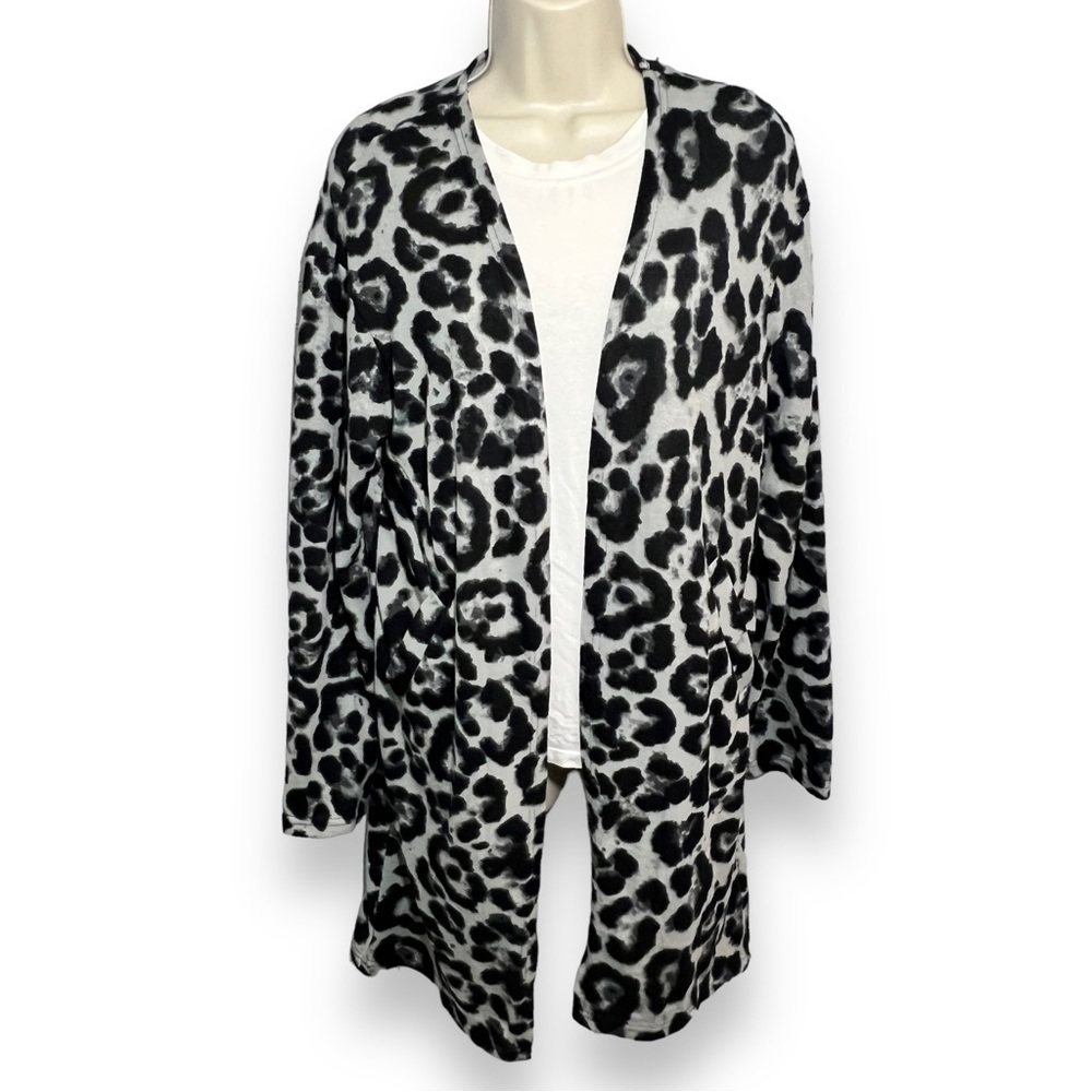 OUGES Women’s Open Front Cardigan Snow Leopard Size Medium